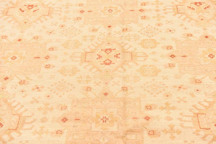 Detail image of 8' 2 x 9' 9 Hand Knotted Peshawar Ziegler Rug