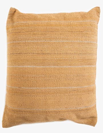 1' 4 x 1' 6 Hand Woven Pillow Wool Rug