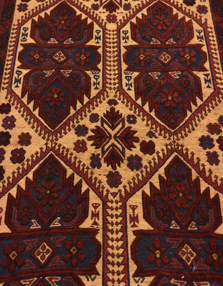 Detail image of 6' 5 x 9' 4  Hand Knotted Sumak Oriental Wool Rug