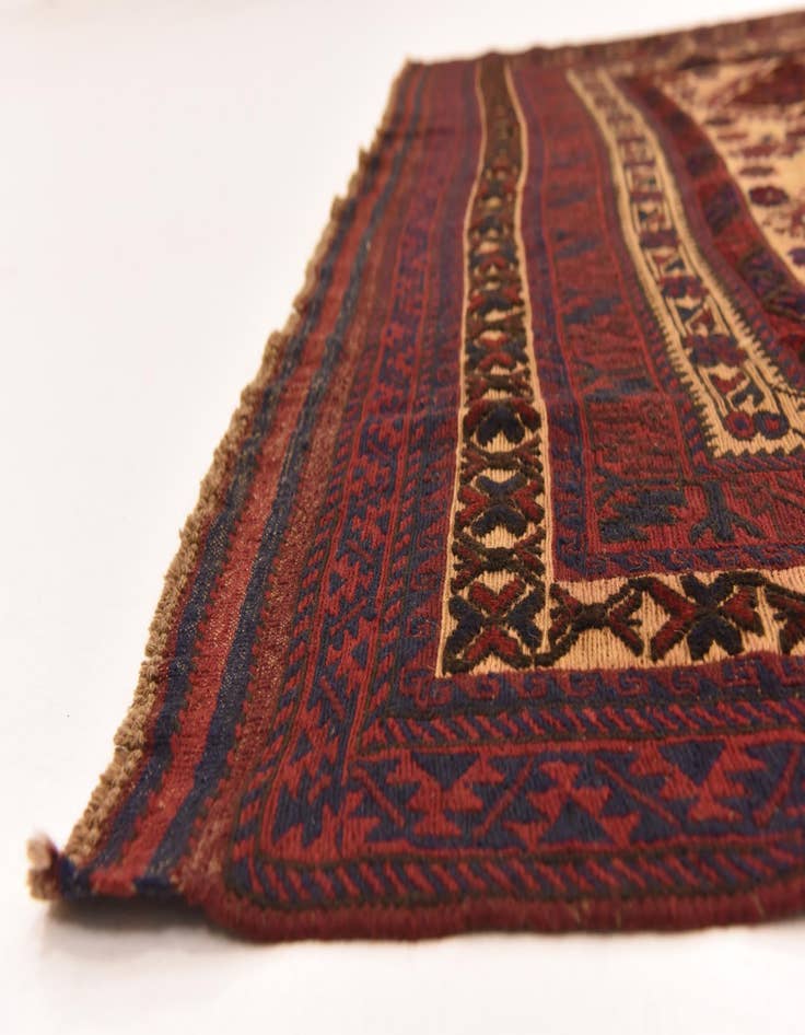 Detail image of 6' 5 x 9' 4  Hand Knotted Sumak Oriental Wool Rug