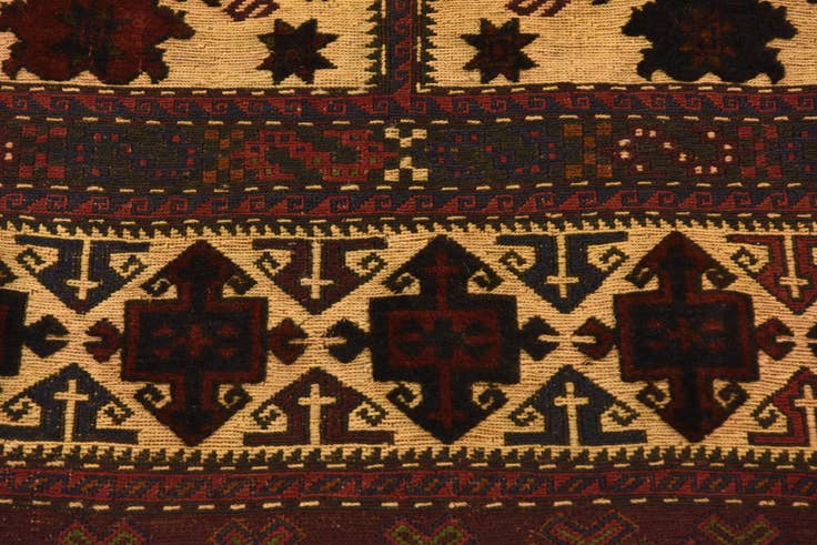 Detail image of 6' 4 x 9' 5 Hand Knotted Sumak Oriental Wool Rug