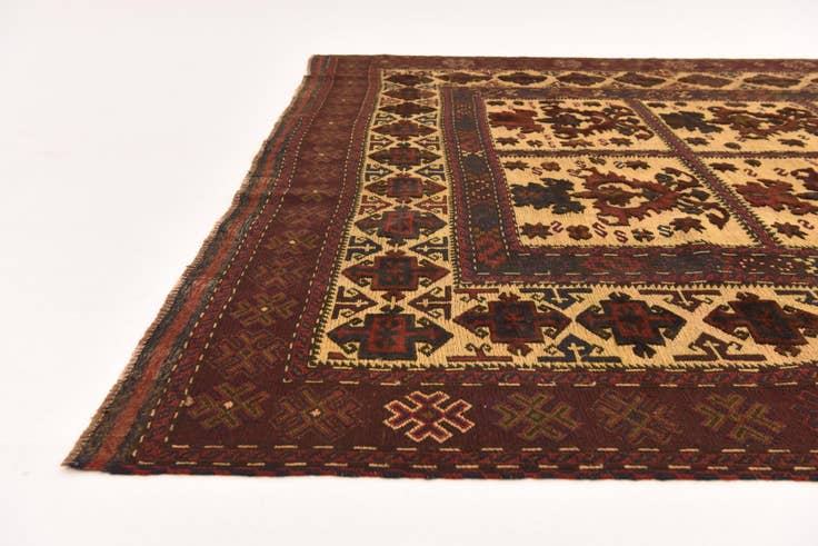 Detail image of 6' 4 x 9' 5 Hand Knotted Sumak Oriental Wool Rug