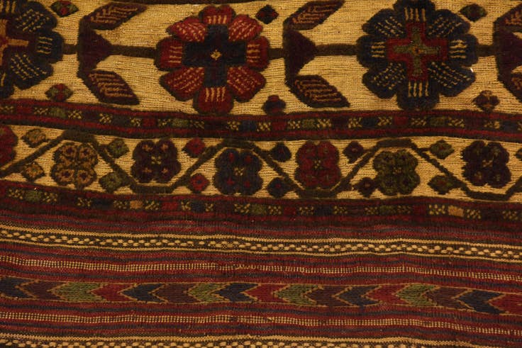 Detail image of 6' 7 x 9' 10 Hand Knotted Sumak Oriental Wool Rug