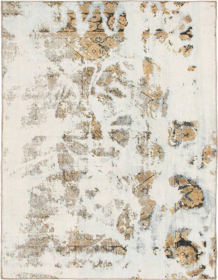 Detail image of 4' 5 x 6' 8 Hand Knotted Ultra Vintage Persian Wool Rug