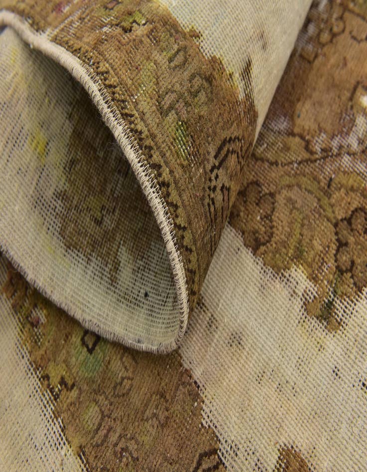 Detail image of 5' 10 x 7' 10 Hand Knotted Ultra Vintage Persian Wool Rug