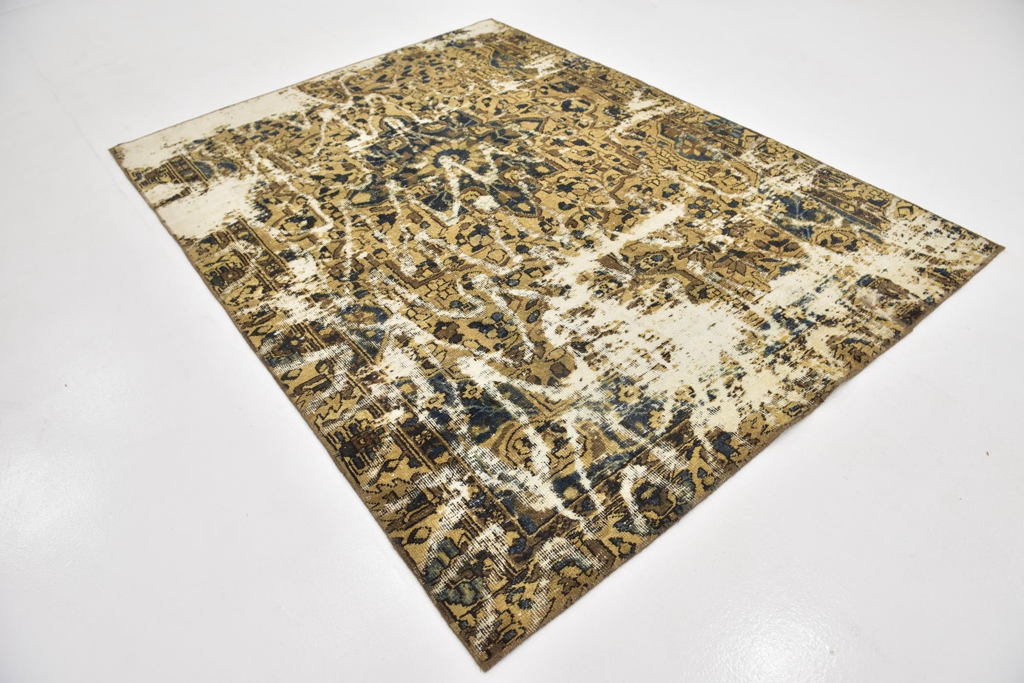 6' x 8' Hand Knotted Ultra Vintage Persian Wool Rug