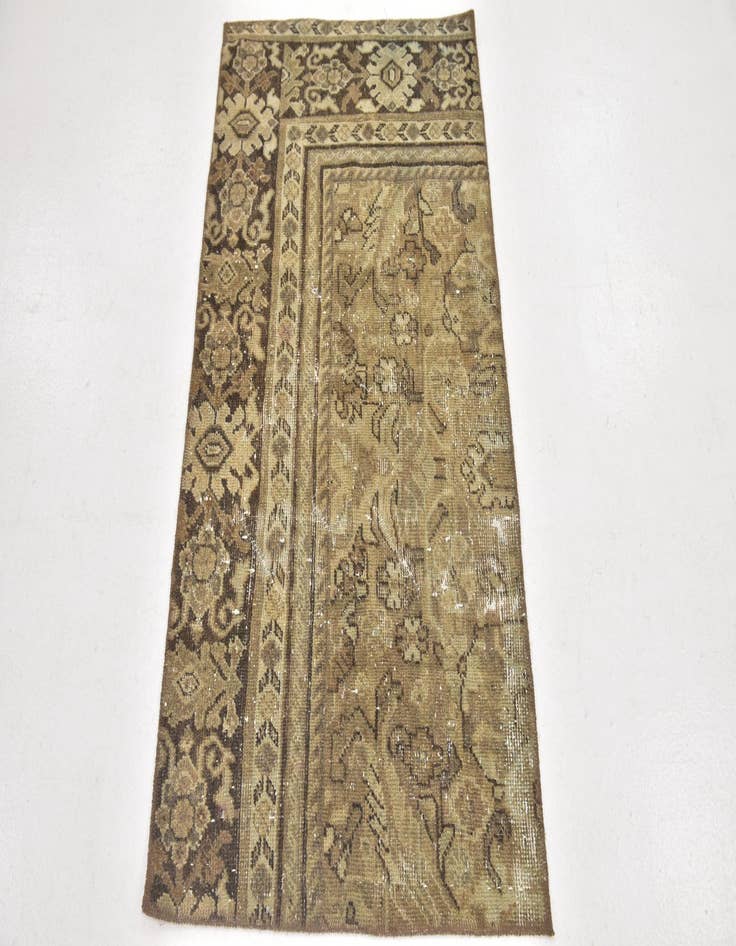 Detail image of 2' 7 x 4' 8  Hand Knotted Ultra Vintage Persian Wool Rug