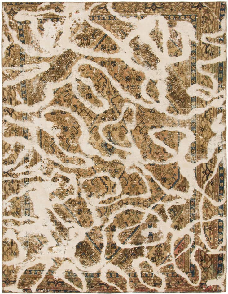 Detail image of 6' x 9' 4 Hand Knotted Ultra Vintage Persian Wool Rug