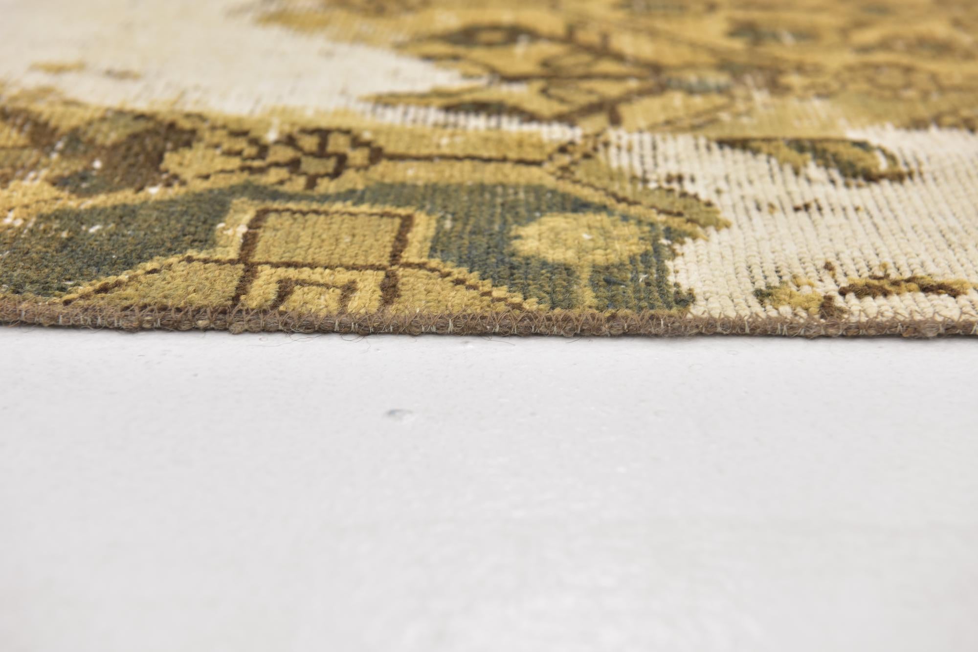 5' x 8' 2 Hand Knotted Ultra Vintage Persian Wool Rug