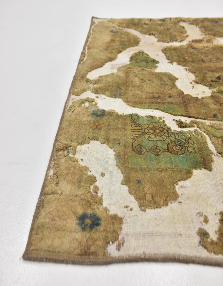 Detail image of 5' 7 x 8' 8  Hand Knotted Ultra Vintage Persian Wool Rug