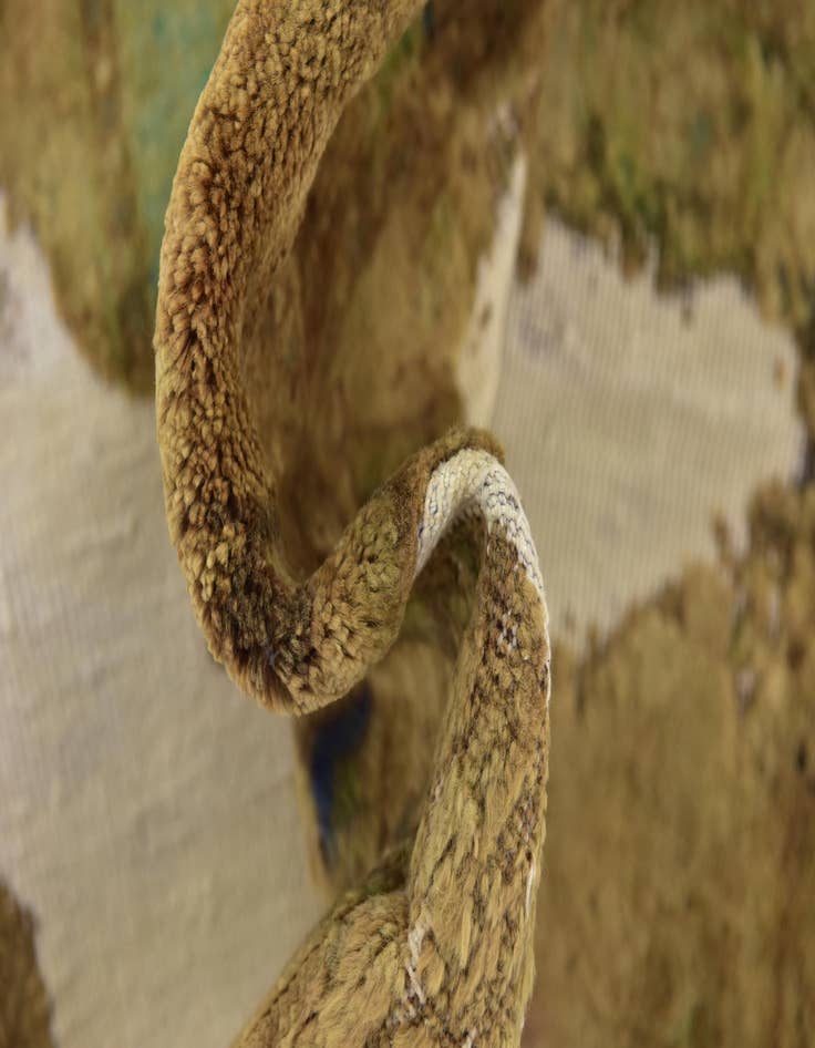 Detail image of 5' 7 x 8' 8  Hand Knotted Ultra Vintage Persian Wool Rug