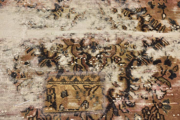 Detail image of 6' x 8' 5 Hand Knotted Ultra Vintage Persian Wool Rug