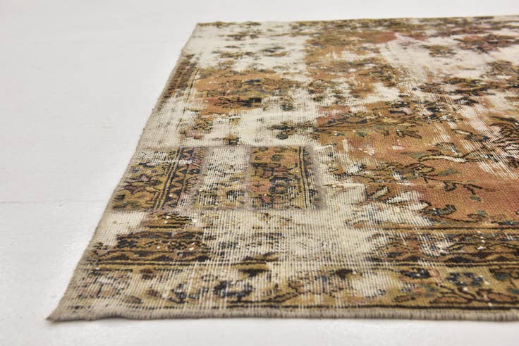 Detail image of 6' x 8' 5 Hand Knotted Ultra Vintage Persian Wool Rug