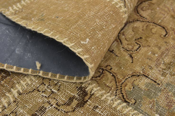 Detail image of 5' x 6' 8 Hand Knotted Ultra Vintage Persian Wool Rug