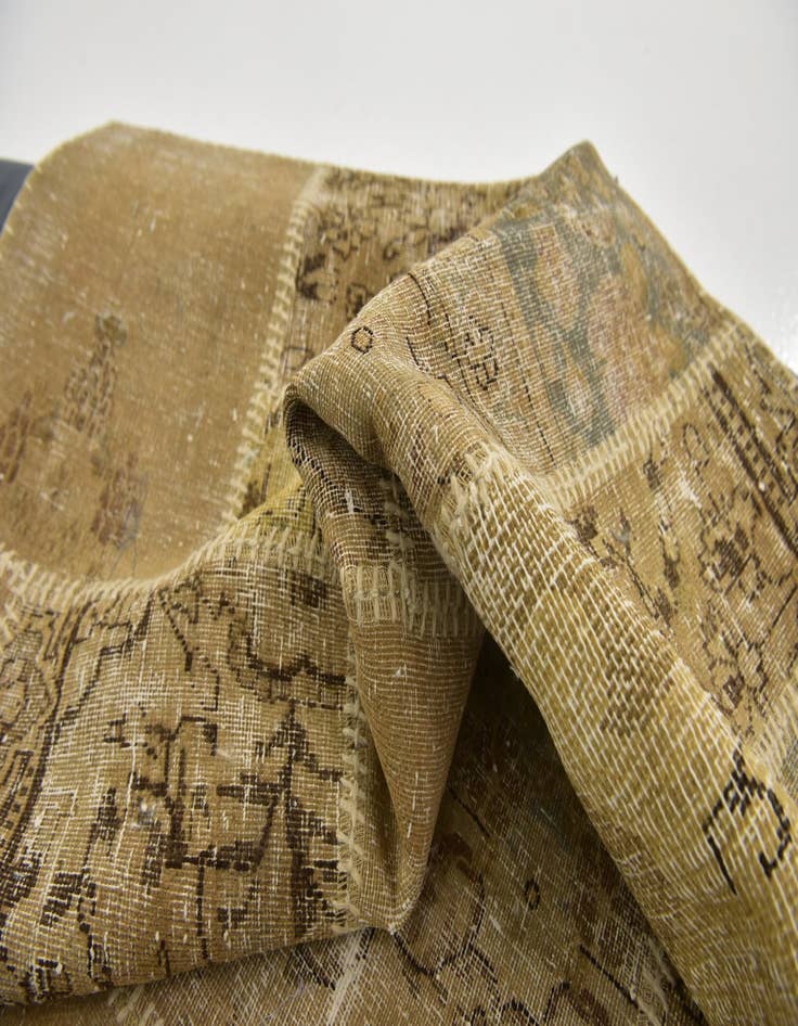 Detail image of 5' x 6' 8 Hand Knotted Ultra Vintage Persian Wool Rug