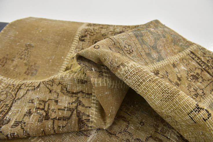 Detail image of 5' x 6' 8 Hand Knotted Ultra Vintage Persian Wool Rug