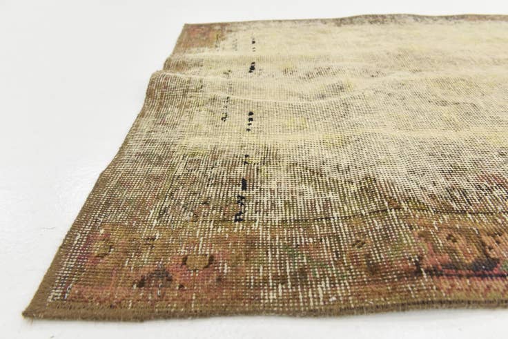 Detail image of 3' x 4' 8 Hand Knotted Ultra Vintage Persian Wool Rug