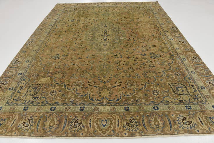 Detail image of 8' 10 x 11' 5 Hand Knotted Ultra Vintage Persian Wool Rug