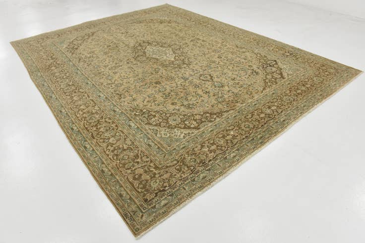 Detail image of 9' 6 x 12' 5 Hand Knotted Ultra Vintage Persian Wool Rug