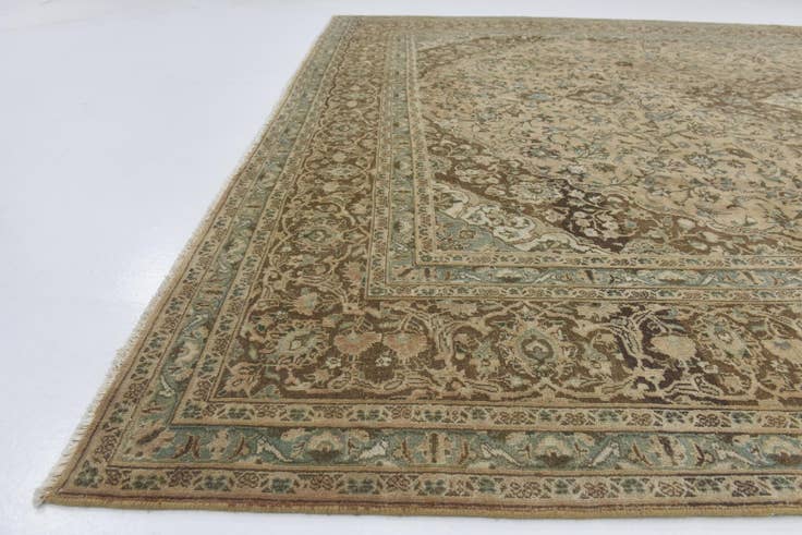 Detail image of 9' 6 x 12' 5 Hand Knotted Ultra Vintage Persian Wool Rug