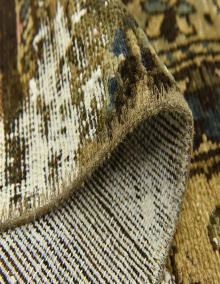 Detail image of 6' 5 x 8'  Hand Knotted Ultra Vintage Persian Wool Rug