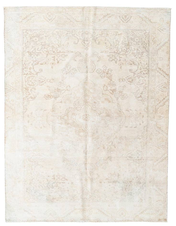 Detail image of 6' x 9' 7 Hand Knotted Ultra Vintage Persian Wool Rug
