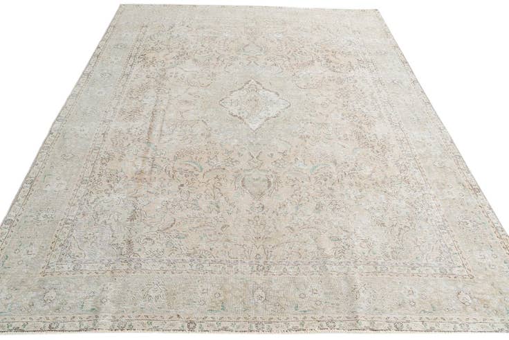 Detail image of 9' 10 x 12' 9 Hand Knotted Ultra Vintage Persian Wool Rug