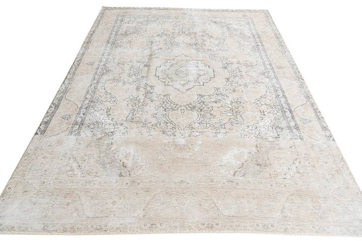 Detail image of 9' 2 x 12' 8 Hand Knotted Ultra Vintage Persian Wool Rug