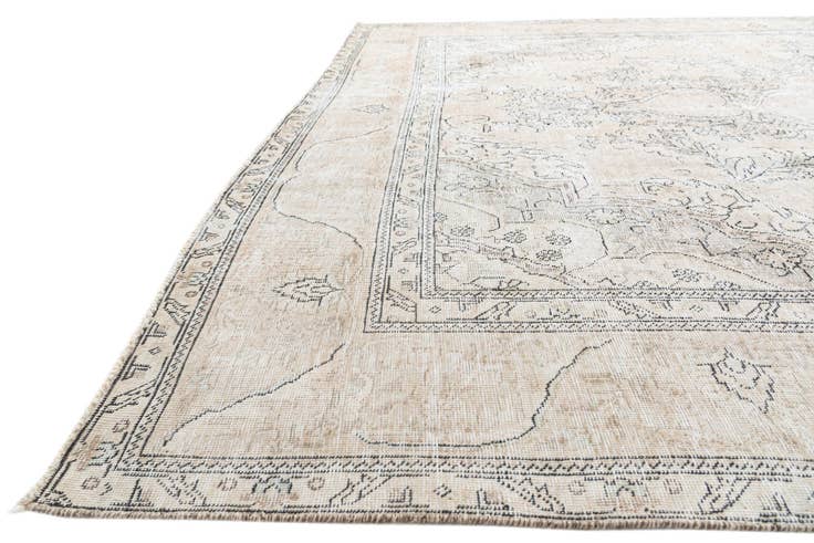 Detail image of 9' 2 x 12' 8 Hand Knotted Ultra Vintage Persian Wool Rug