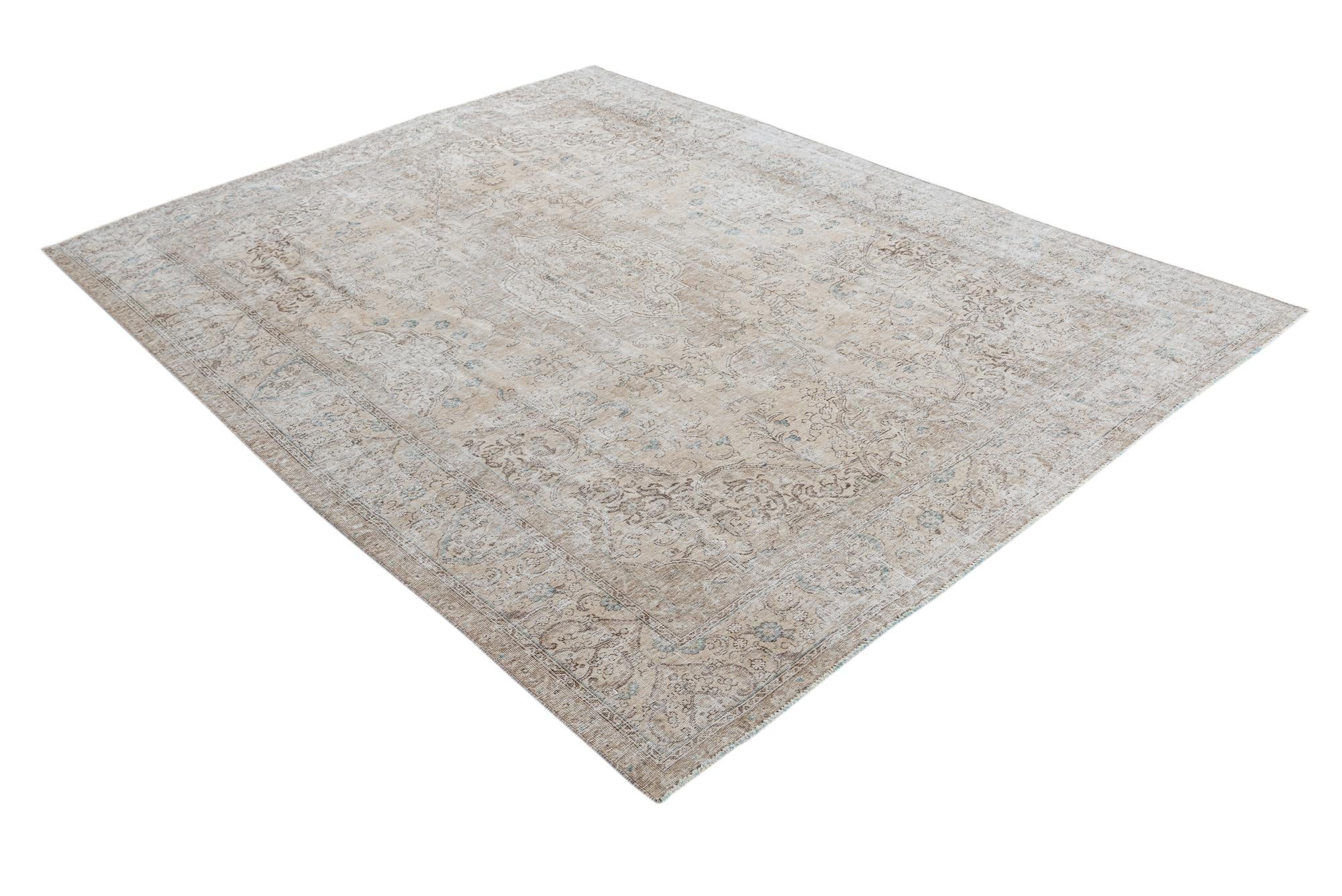 8' 5 x 11' 5 Hand Knotted Ultra Vintage Persian Wool Rug