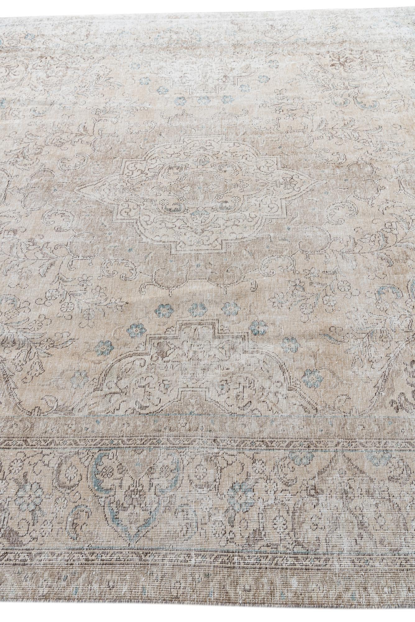 8' 5 x 11' 5 Hand Knotted Ultra Vintage Persian Wool Rug
