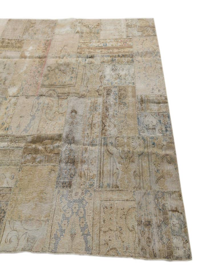 Detail image of 6' 9 x 10'  Hand Knotted Ultra Vintage Persian Wool Rug