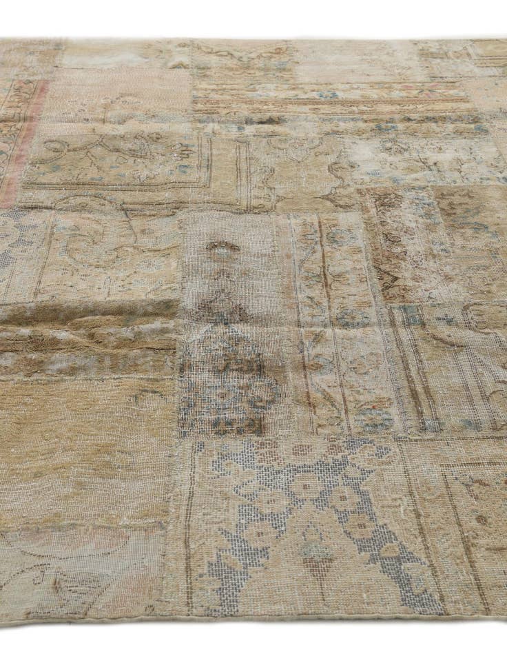 Detail image of 6' 9 x 10'  Hand Knotted Ultra Vintage Persian Wool Rug
