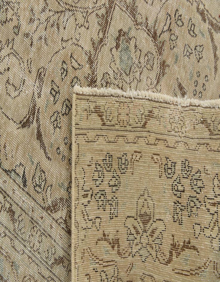 Detail image of 7' 10 x 11' 5  Hand Knotted Ultra Vintage Persian Wool Rug