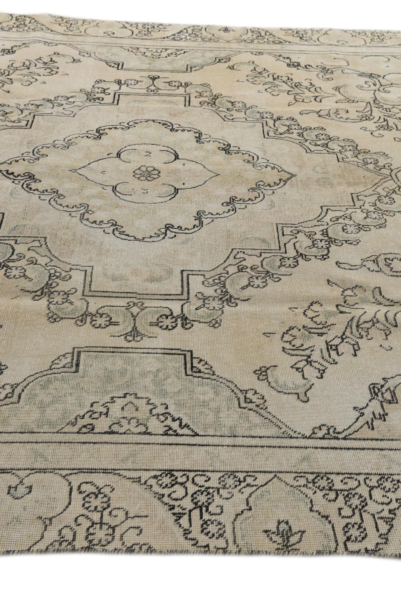 8' 8 x 12' Hand Knotted Ultra Vintage Persian Wool Rug