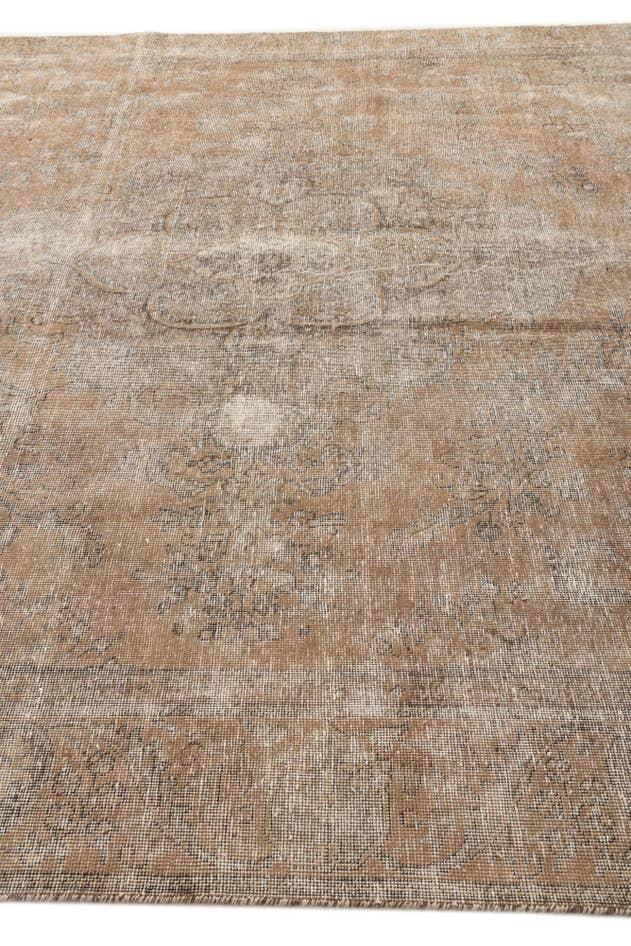 Detail image of 8' 10 x 12' 7 Hand Knotted Ultra Vintage Persian Wool Rug