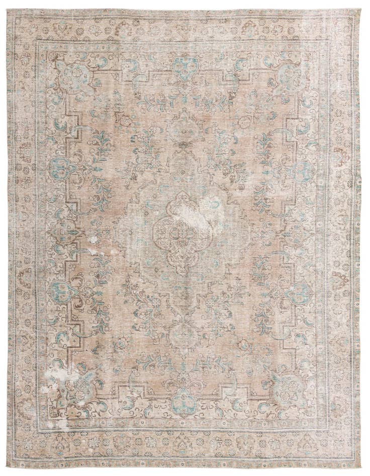 Detail image of 9' 5 x 12' 5 Hand Knotted Ultra Vintage Persian Wool Rug