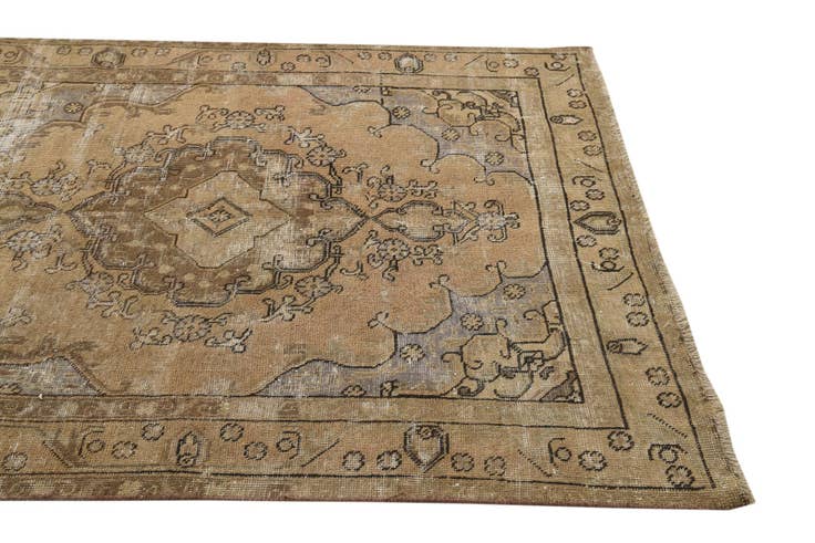 Detail image of 4' 6 x 5' 8 Hand Knotted Ultra Vintage Persian Wool Rug