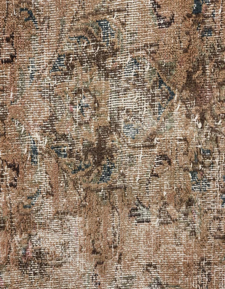 Detail image of 9' 5 x 13'  Hand Knotted Ultra Vintage Persian Wool Rug