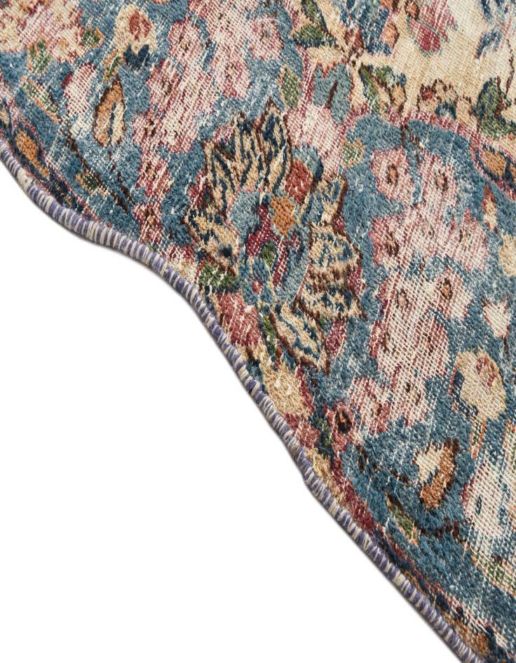 Detail image of 6' 2 x 10' 8  Hand Knotted Ultra Vintage Persian Wool Rug