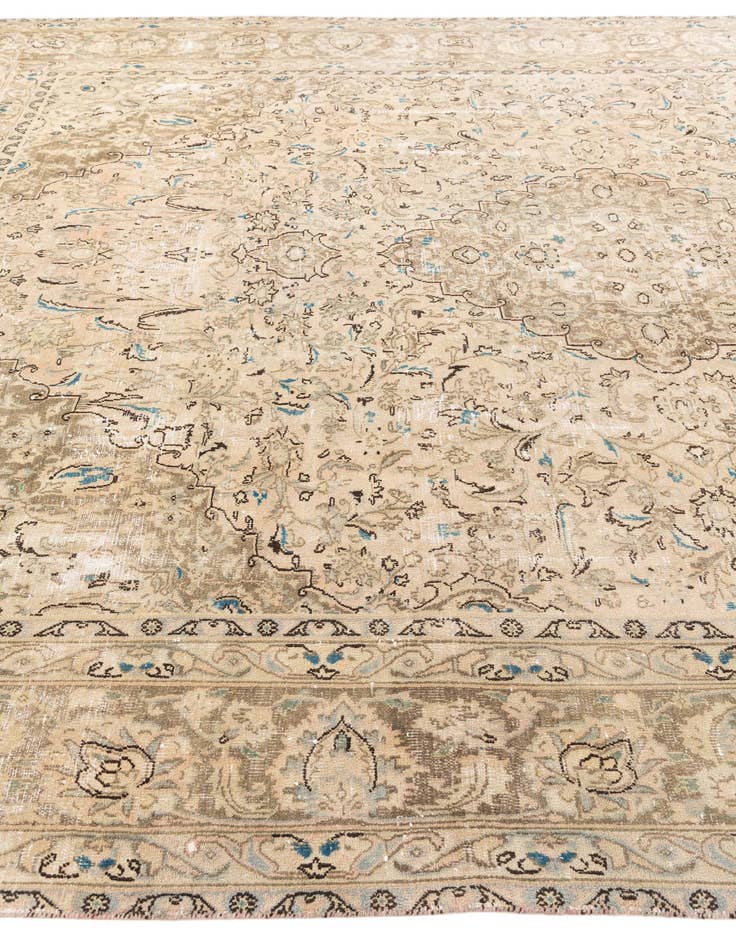Detail image of 9' 7 x 11' 9  Hand Knotted Ultra Vintage Wool Rug