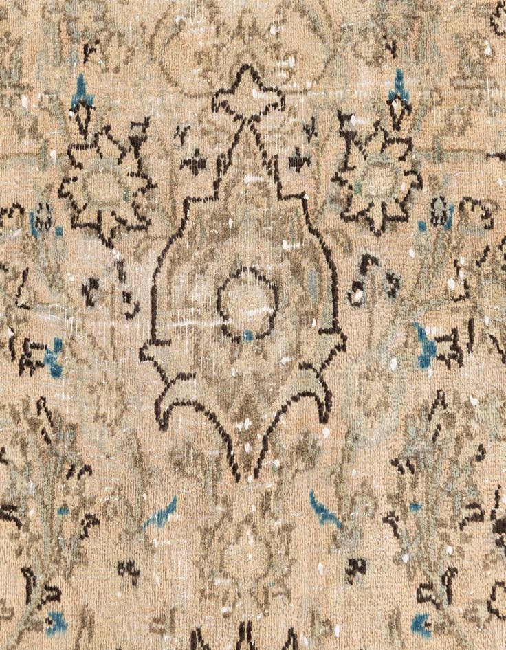 Detail image of 9' 7 x 11' 9  Hand Knotted Ultra Vintage Wool Rug