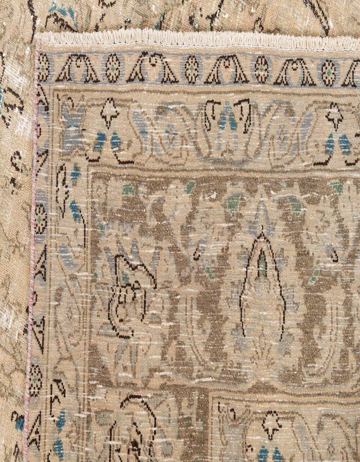 Detail image of 9' 7 x 11' 9  Hand Knotted Ultra Vintage Wool Rug