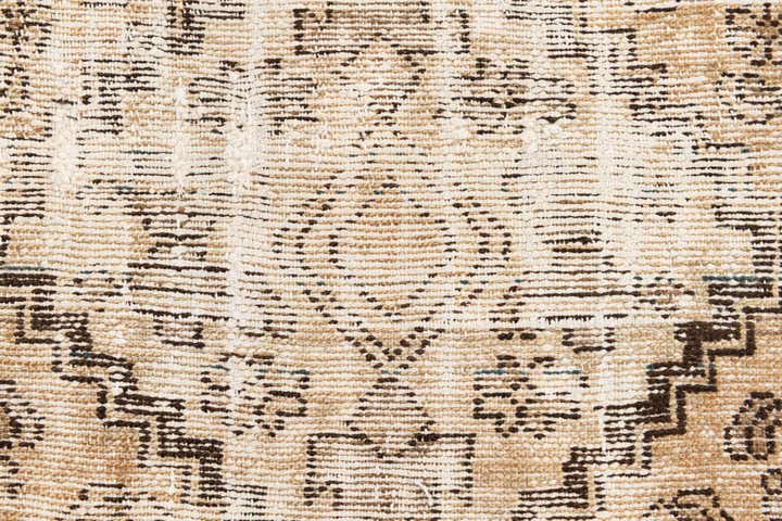 3' 1 x 5' 8 Hand Knotted Ultra Vintage Persian Wool Rug