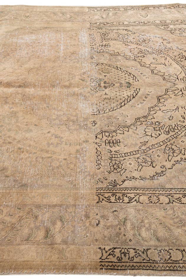 Detail image of 6' 7 x 9' 8 Hand Knotted Ultra Vintage Persian Wool Rug