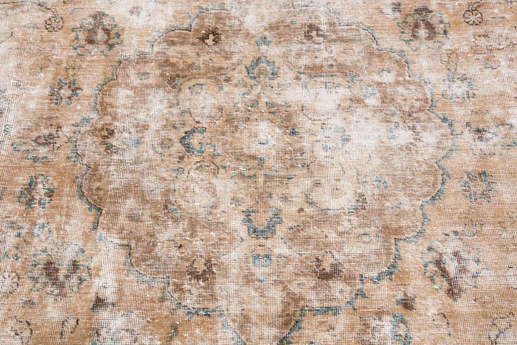 Detail image of 9' 3 x 12' 6 Hand Knotted Ultra Vintage Persian Wool Rug