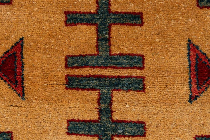Detail image of 3' 4 x 5' 5 Hand Knotted Ziegler Wool Rug