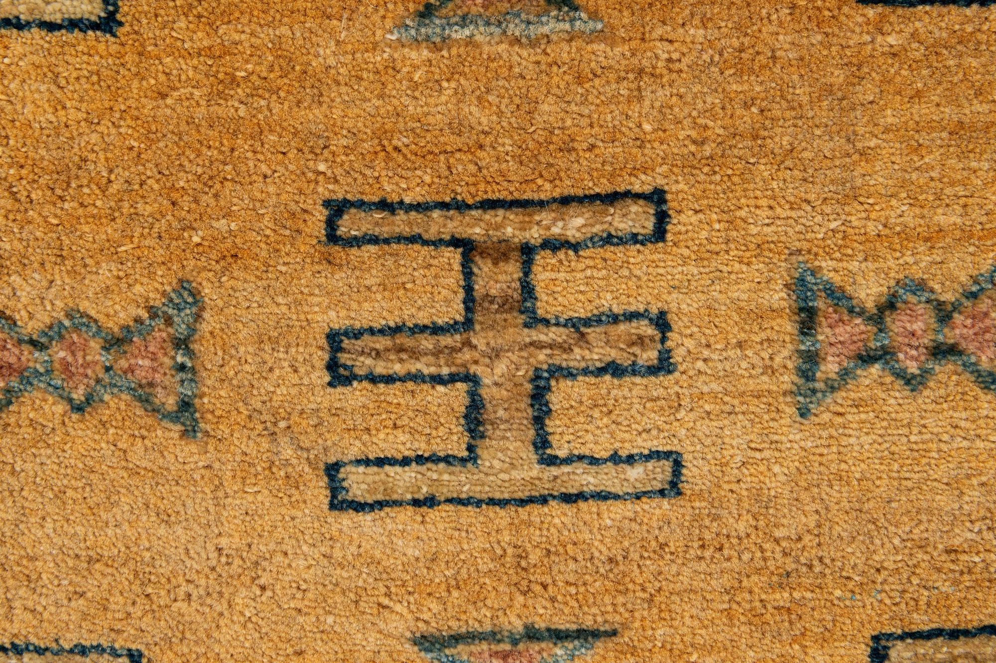 3' 4 x 4' 8 Hand Knotted Ziegler Wool Rug