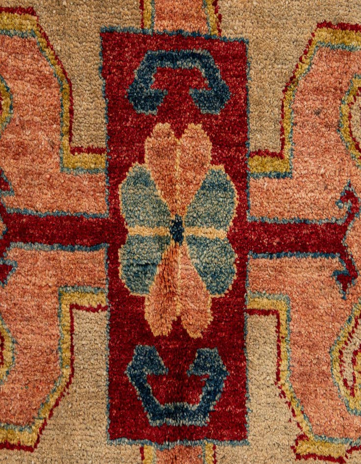 Detail image of 5' 2 x 7' 7  Hand Knotted Ziegler Wool Rug