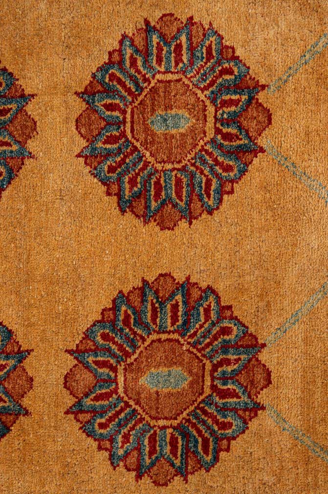 5' 9 x 7' 10 Hand Knotted Ziegler Wool Rug